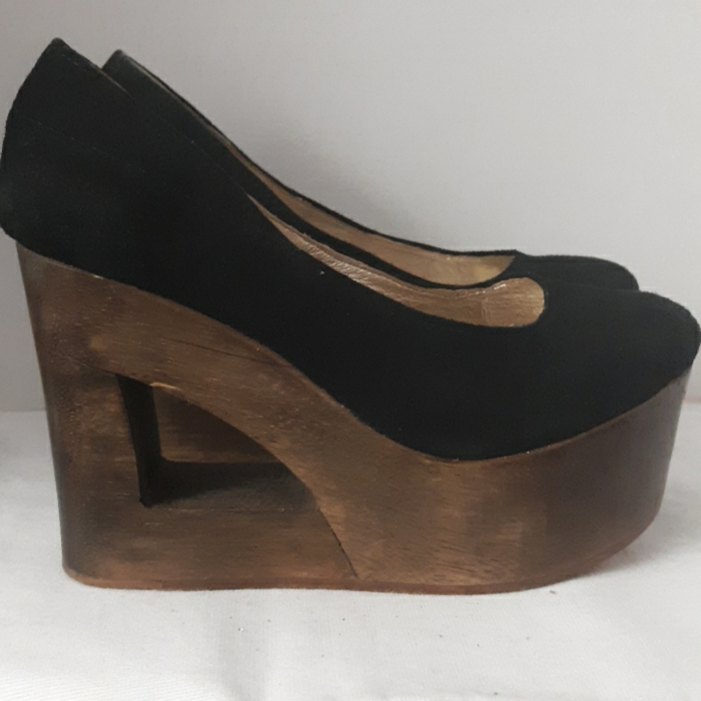 Tenoversix ... Blk Suede Platforms